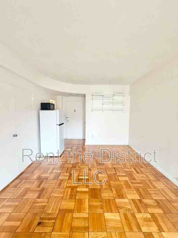 1727 Massachusetts Ave Nw #606 - Photo 5 of 11