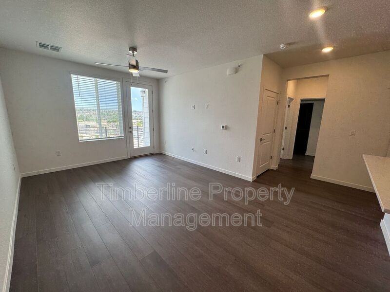 2232 Arikaree Hts #307 - Photo 2 of 14