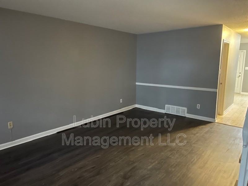 4430 Chuck Ave - Photo 2 of 5