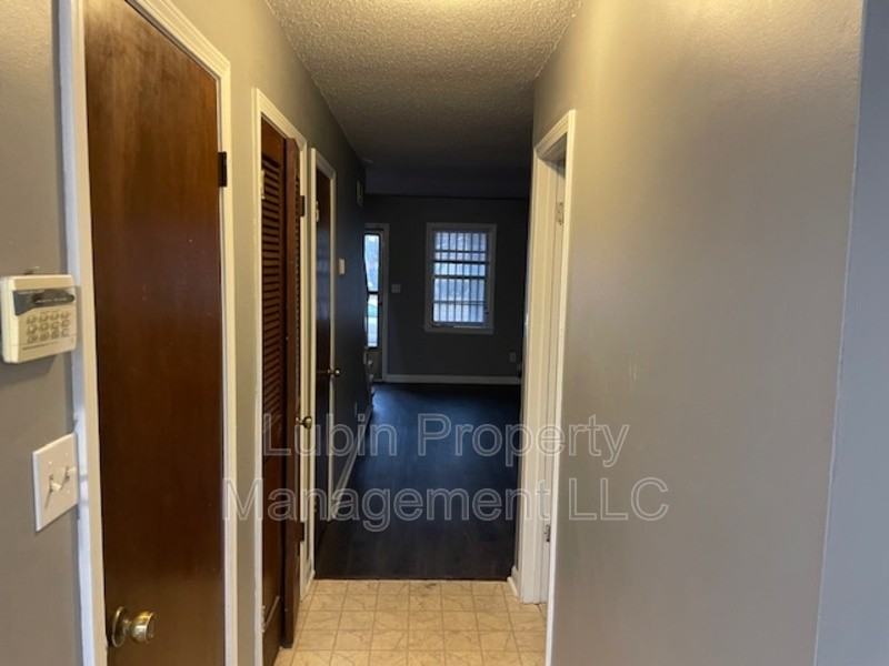 4430 Chuck Ave - Photo 3 of 5