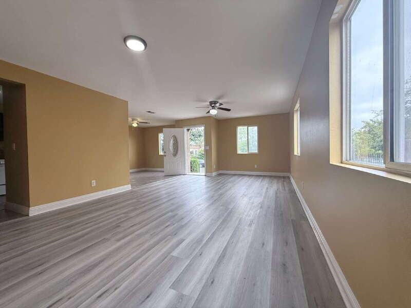 9011 Orchard Ave - Photo 3 of 14