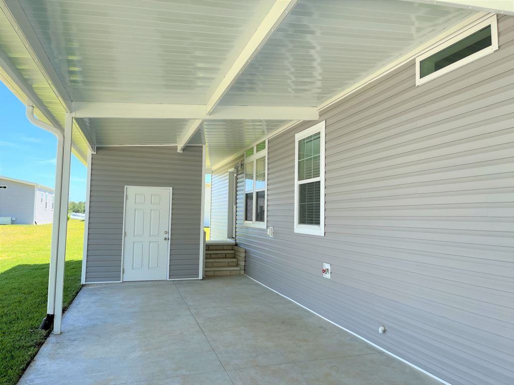 5620 Woodford St - Photo 5 of 34