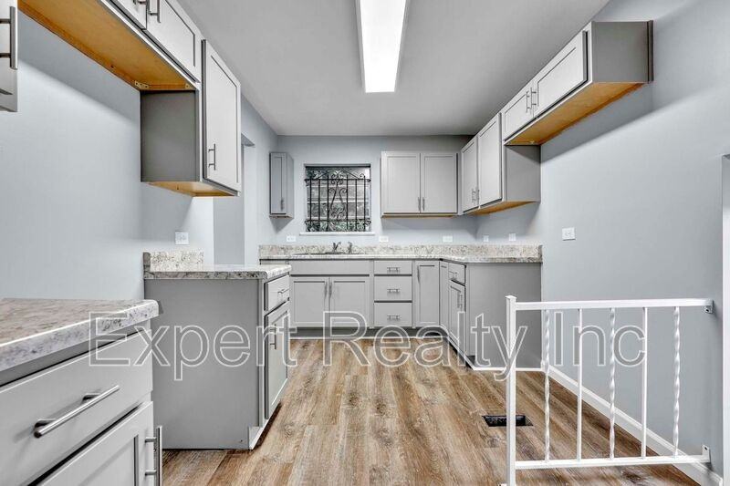1256 15th St Sw - Photo 3 of 26
