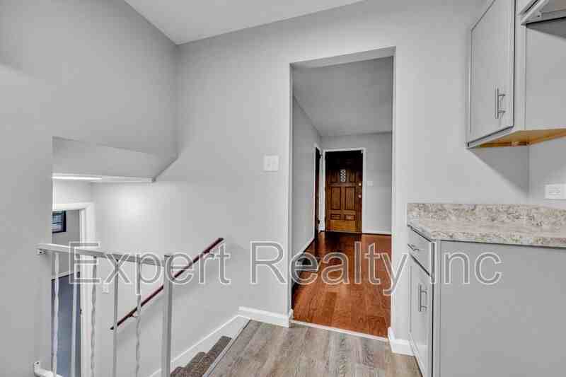 1256 15th St Sw - Photo 6 of 26