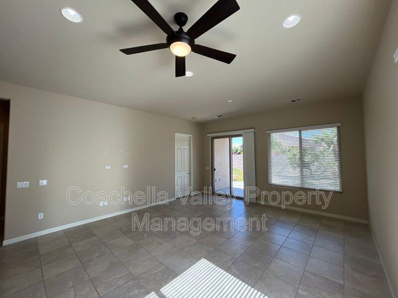 81682 Avenida Alturas - Photo 3 of 29