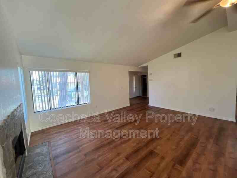 40641 Schafer Pl - Photo 3 of 39