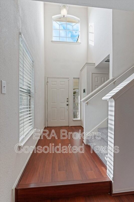 1305 Caras Cv - Photo 3 of 27
