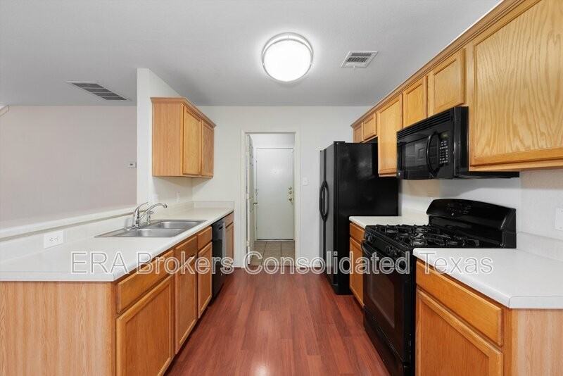 1305 Caras Cv - Photo 7 of 27