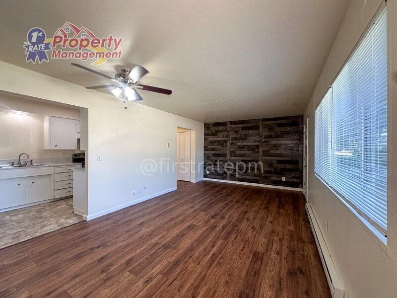 1824 N Crestmont Dr - Photo 3 of 26