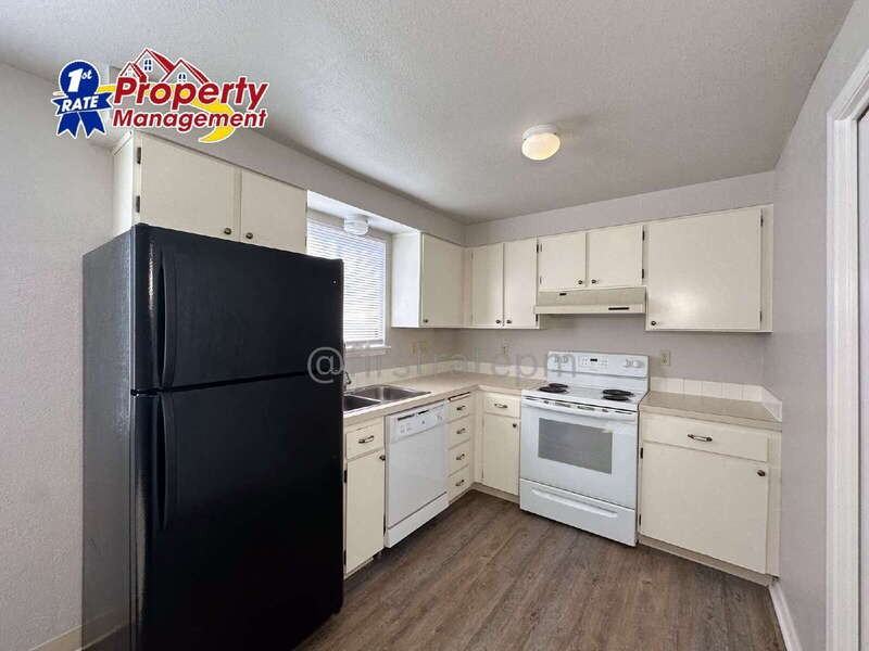 1188 W Lee St - Photo 7 of 21