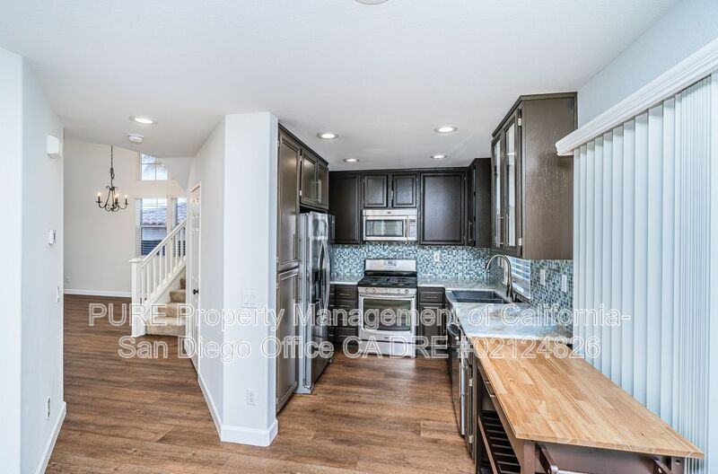 724 Whispering Trails Dr - Photo 6 of 28
