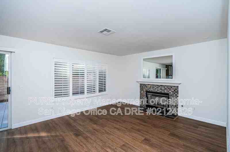 724 Whispering Trails Dr - Photo 7 of 28