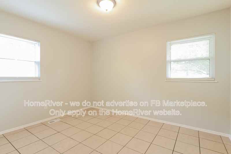 4332 Exmoor Ct - Photo 7 of 17