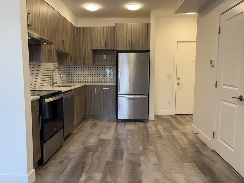 320 Mills Rd #6 - Photo 3 of 15