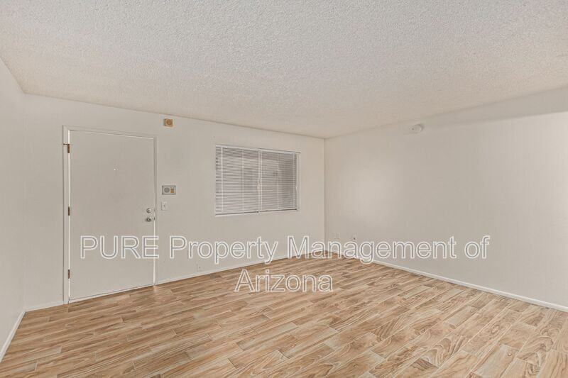 8847 N 8th St #102 - Photo 5 of 11
