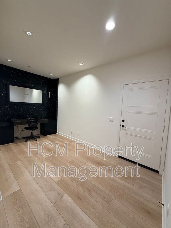 142 Lantana Dr - Photo 4 of 27