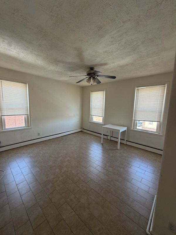 1526 W Ritner St - Photo 6 of 8