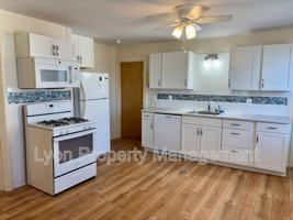 featured image of 94 Anthony Ave #2R