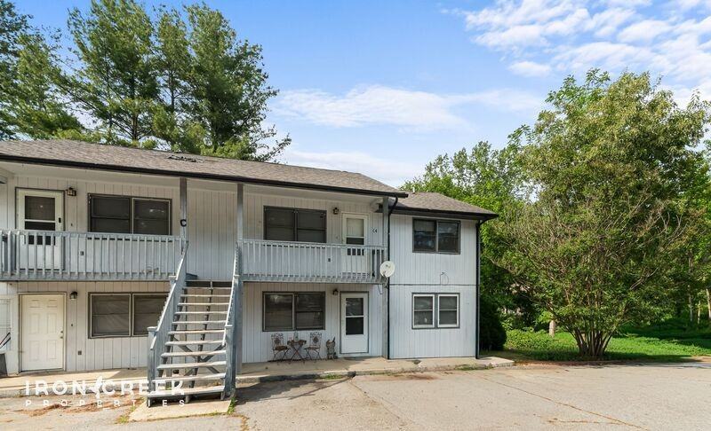 20 Brookdale Rd #C4 - Photo 2 of 18