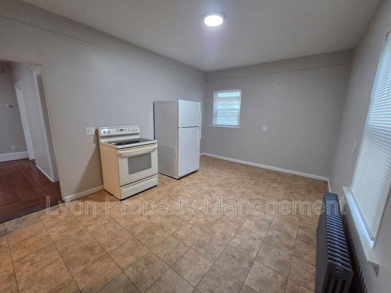 107 Burgess Ave #1 - Photo 3 of 12