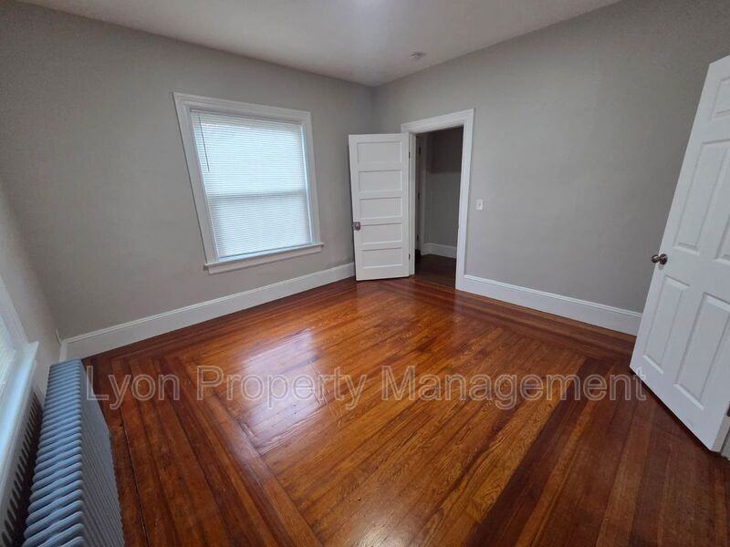 107 Burgess Ave #1 - Photo 7 of 12