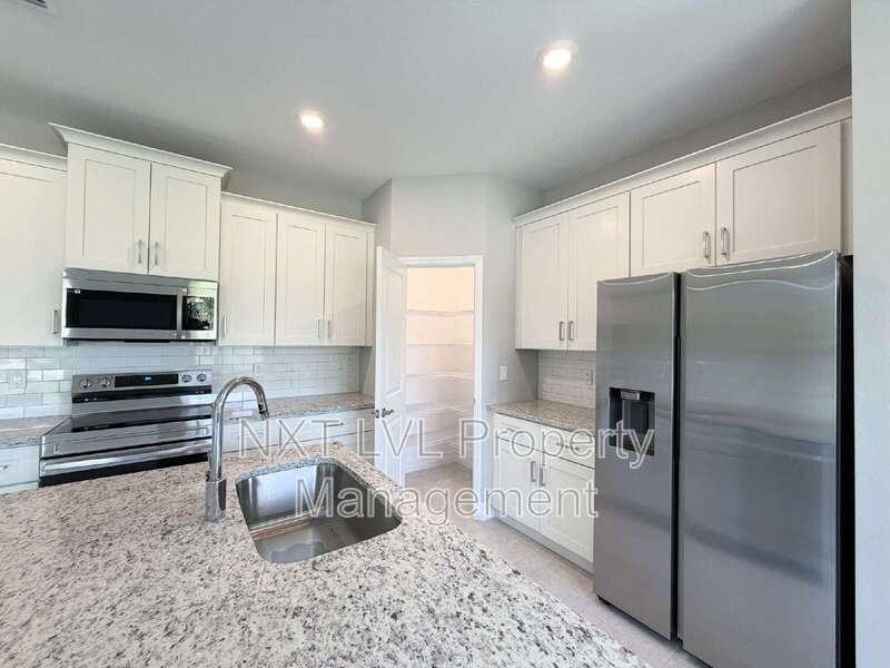 3512 50th St W - Photo 7 of 28