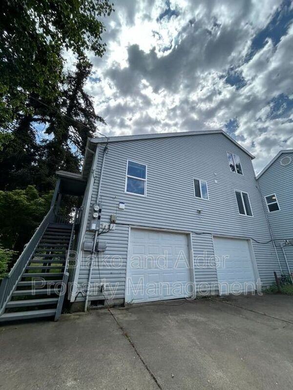 5609 Se 117th Ave #5609 - Photo 2 of 47