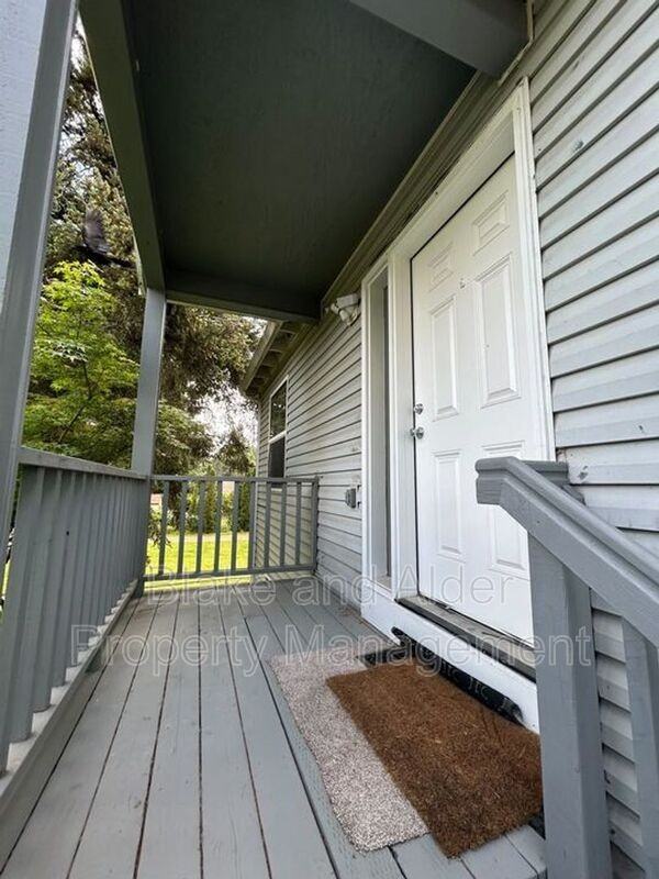 5609 Se 117th Ave #5609 - Photo 4 of 47