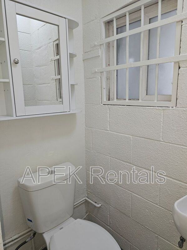 2231 N Palm Canyon Dr #2235 - Photo 7 of 11