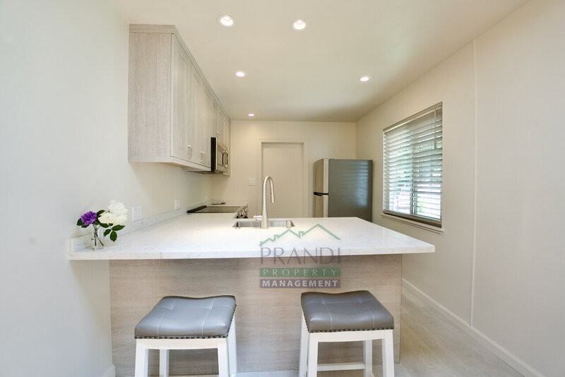 2061 Carolyn Way - Photo 7 of 28