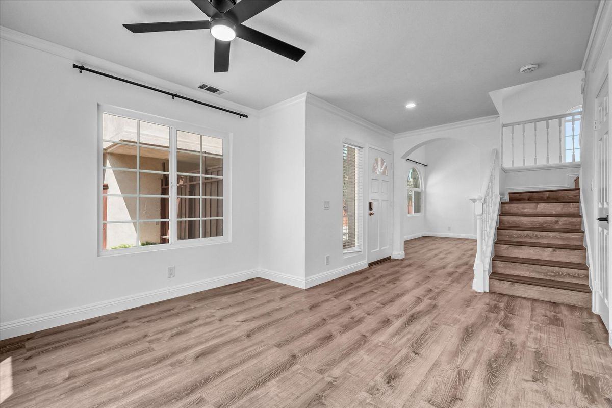 331 Ogle St ##B - Photo 2 of 21