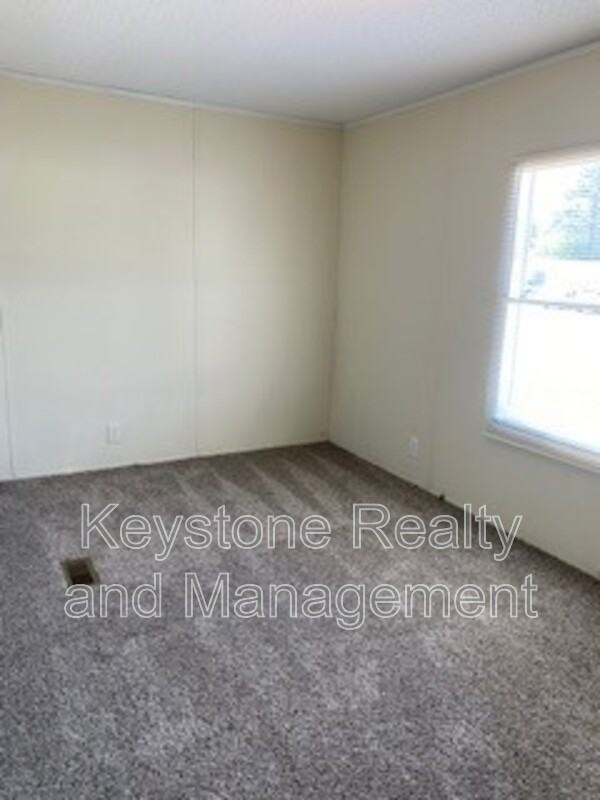 810 Monroe Ln - Photo 5 of 10