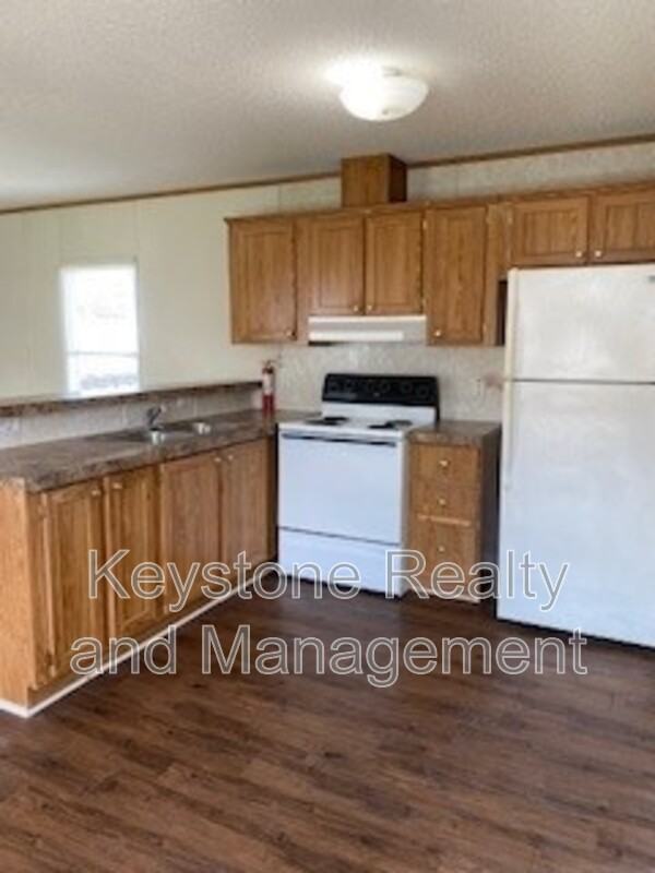 810 Monroe Ln - Photo 7 of 10
