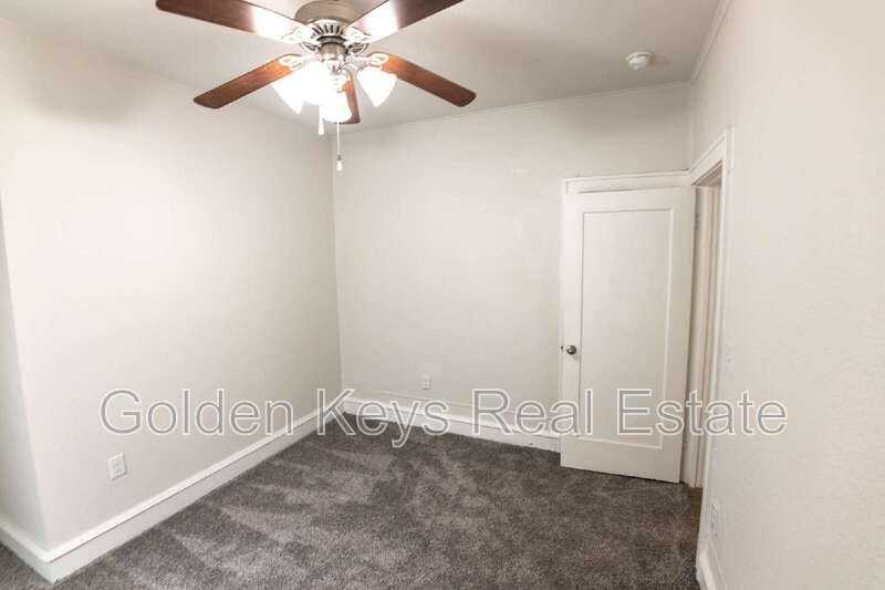 1525 Proctor Ave - Photo 5 of 15