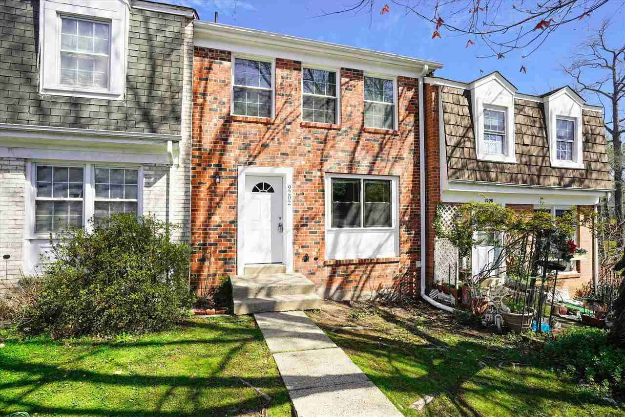9202 Sprucewood Rd - Photo 4 of 22