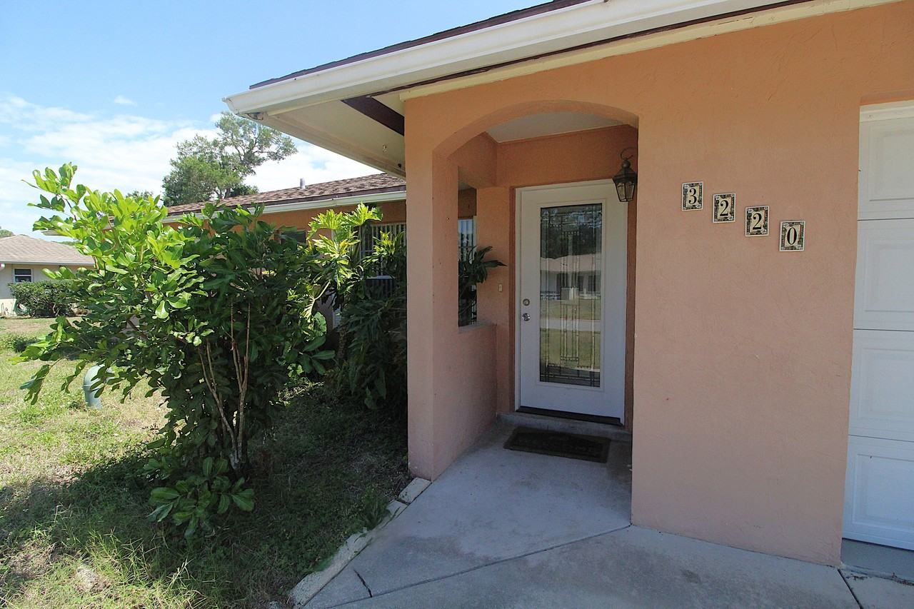 3220 Elmer St - Photo 2 of 21