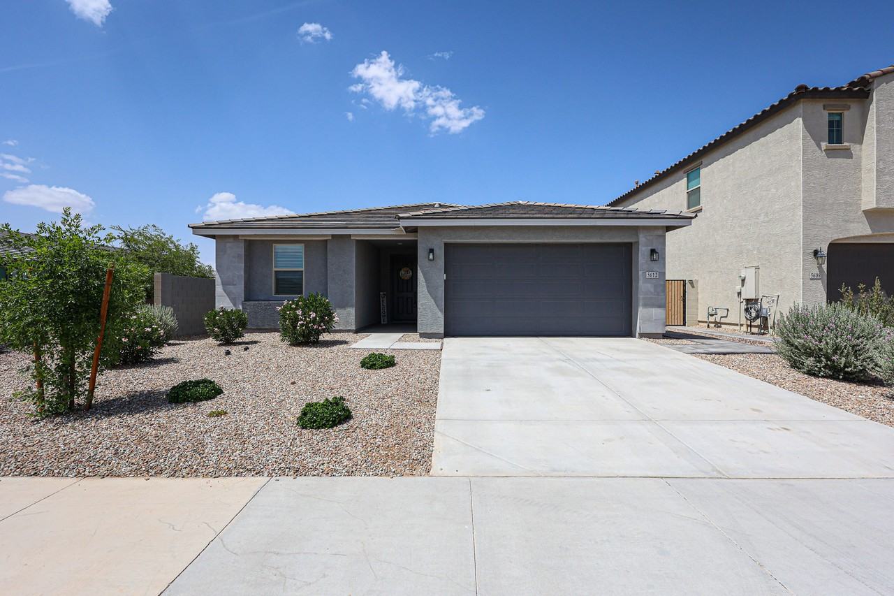 5612 W Lodge Dr - Photo 2 of 41
