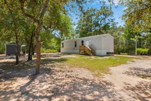 396 Peachtree Cir - Photo 1 of 1