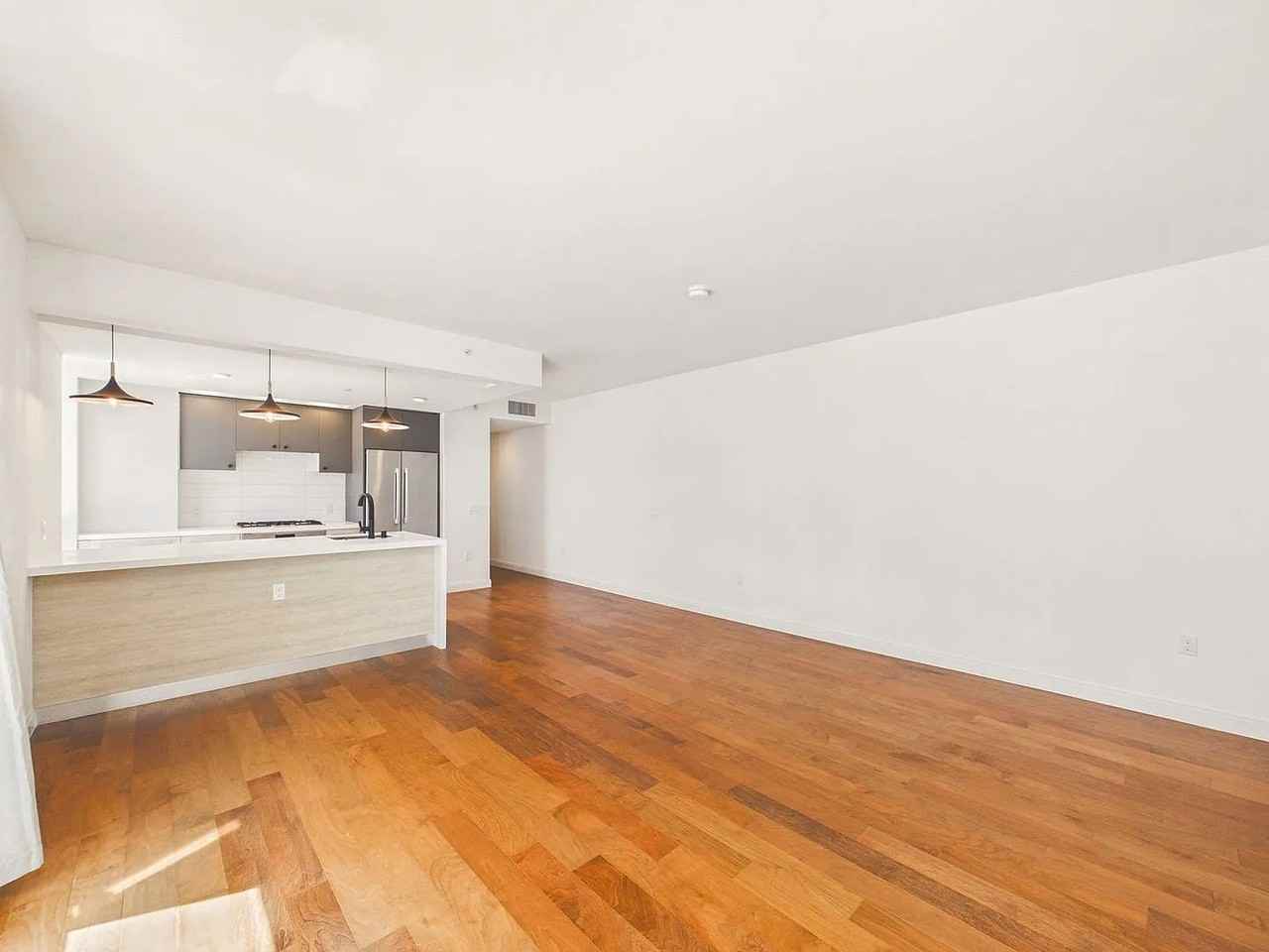 555 Fulton St - Photo 3 of 16