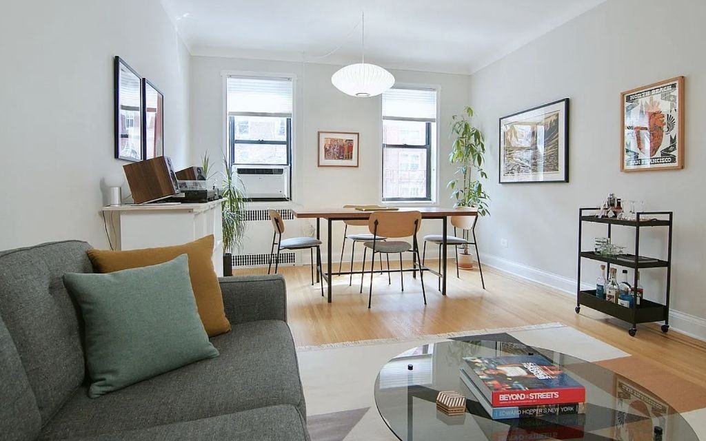 811 Cortelyou Rd - Photo 2 of 13