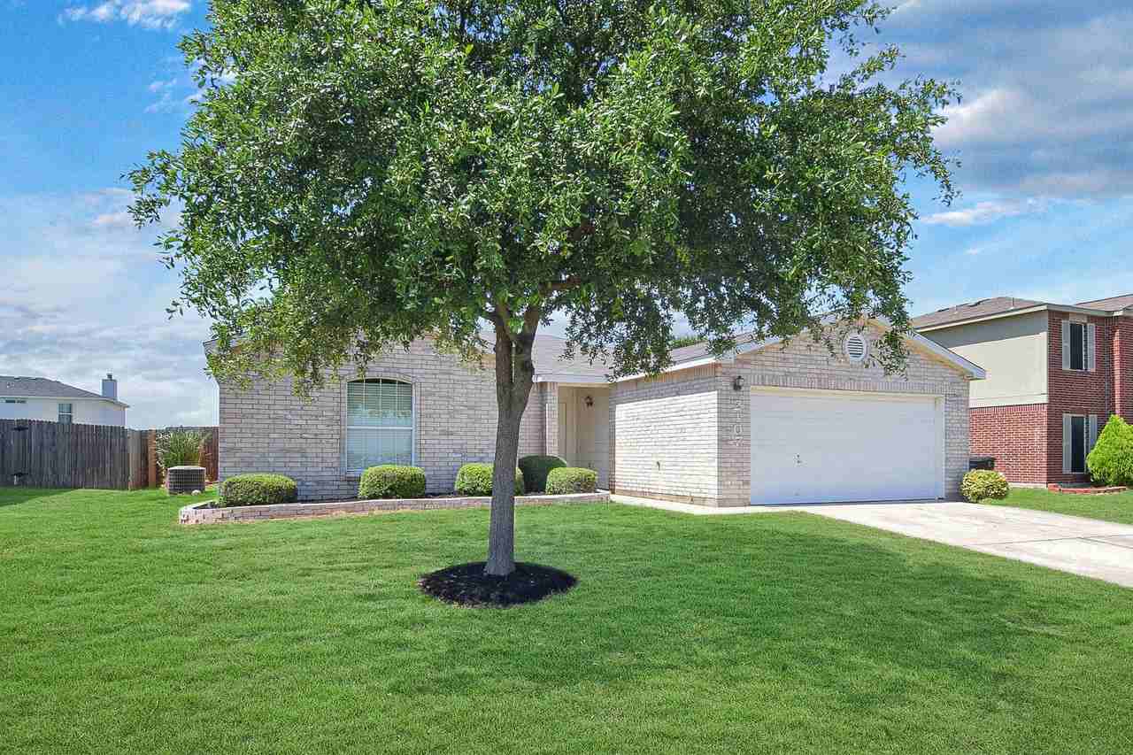 2407 Eppinette Dr - Photo 3 of 19