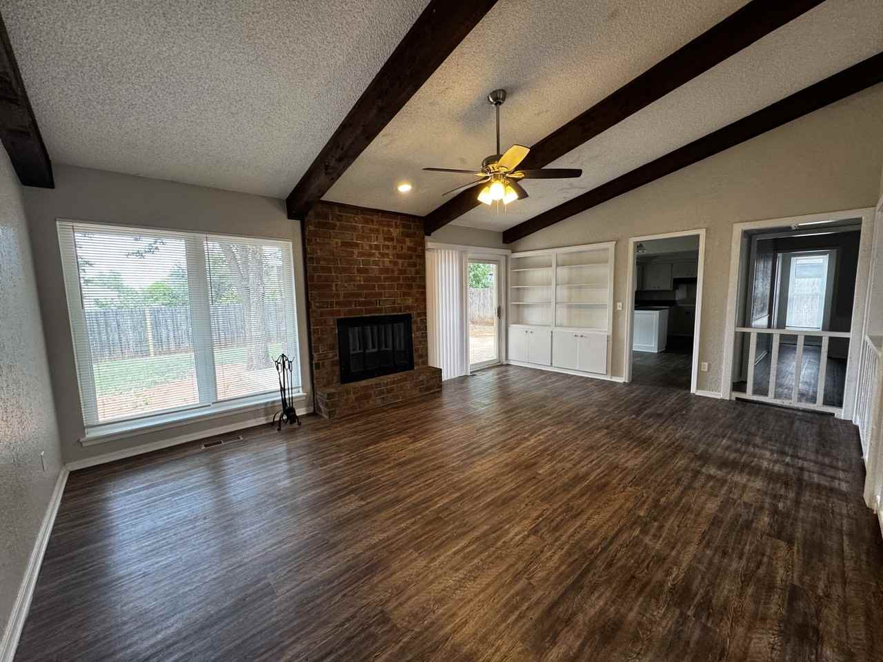 7333 Edenborough Dr - Photo 2 of 30