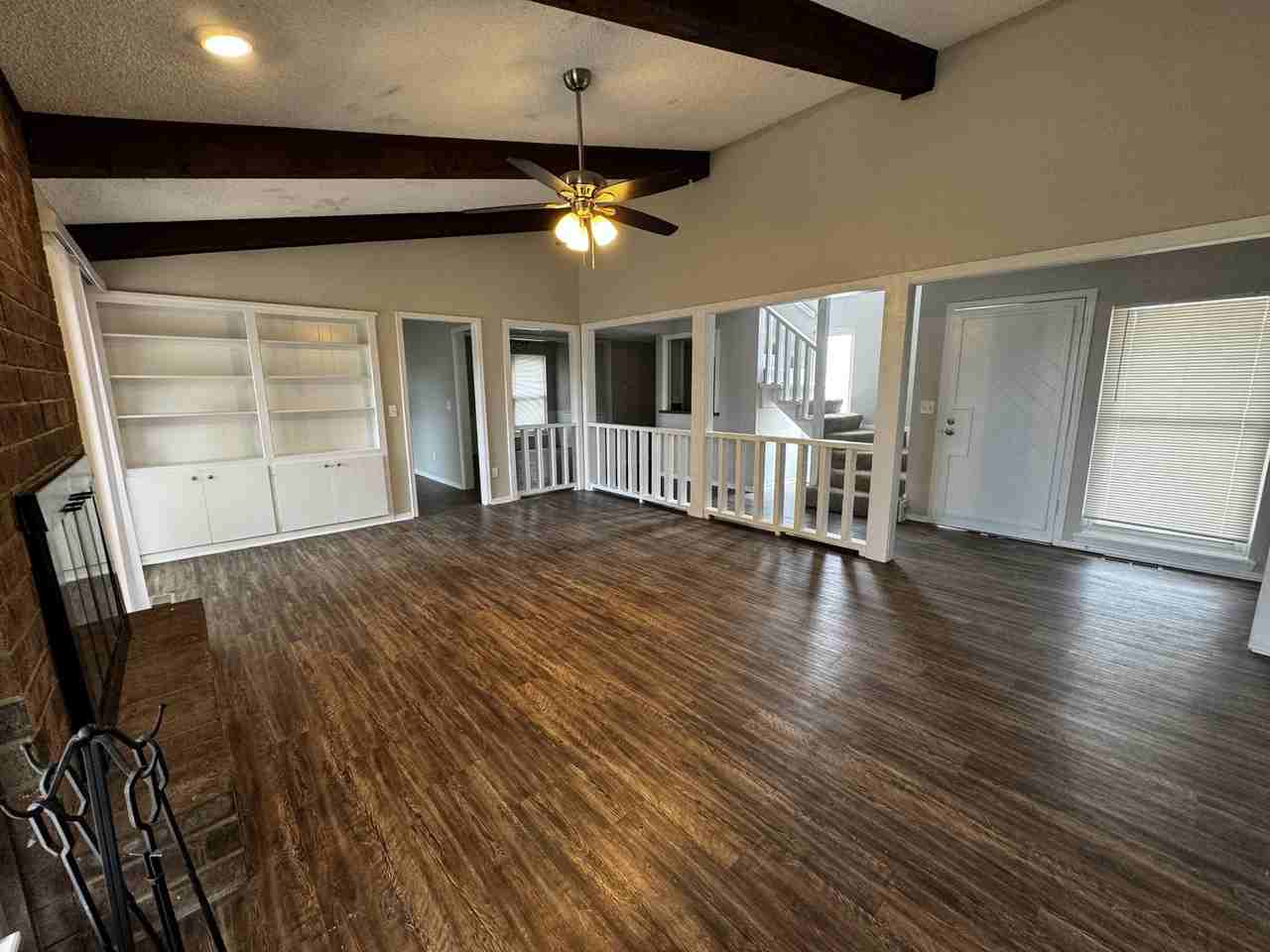 7333 Edenborough Dr - Photo 4 of 30