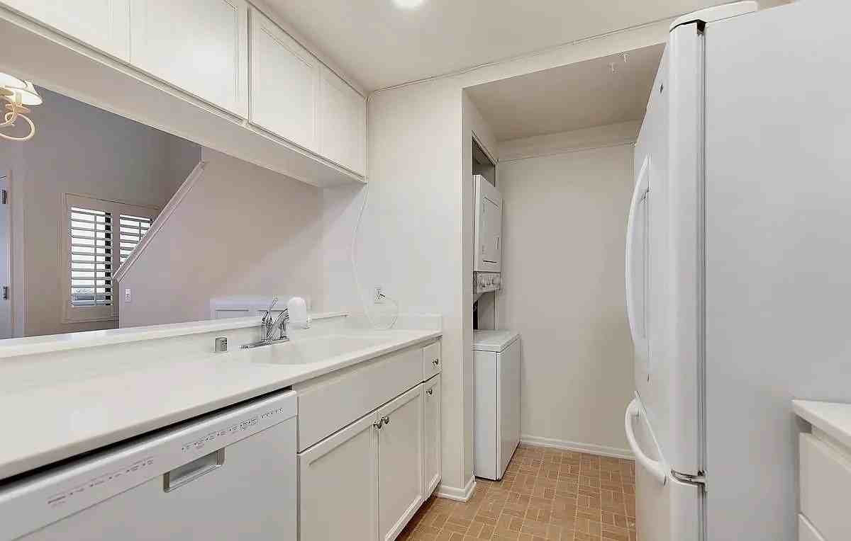701 Kettner Blvd #94 - Photo 6 of 13