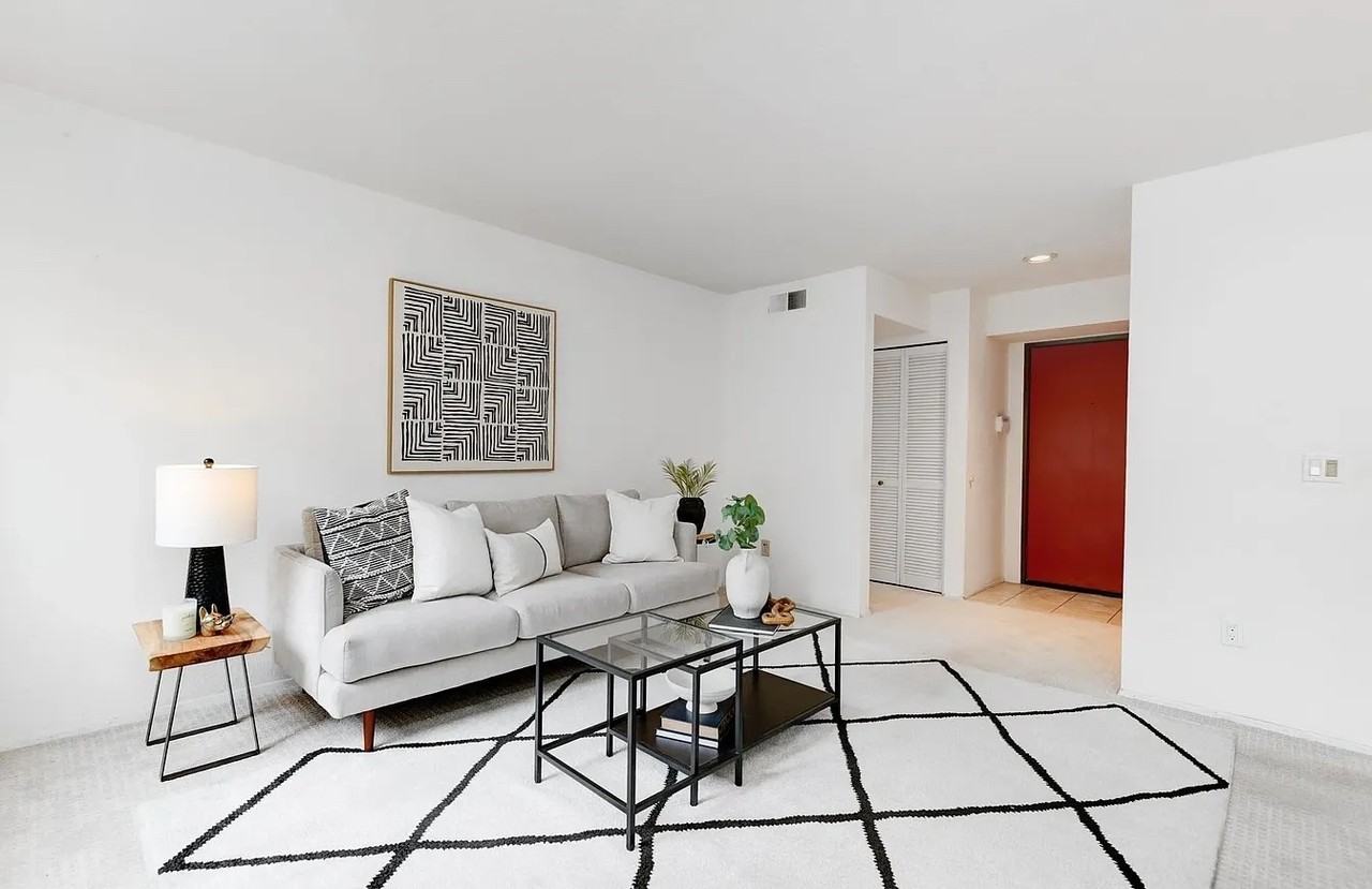 11325 Avenida De Los Lobos #C - Photo 3 of 17