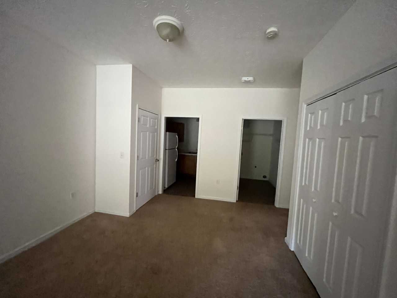 111 Kaiser St - Photo 5 of 20