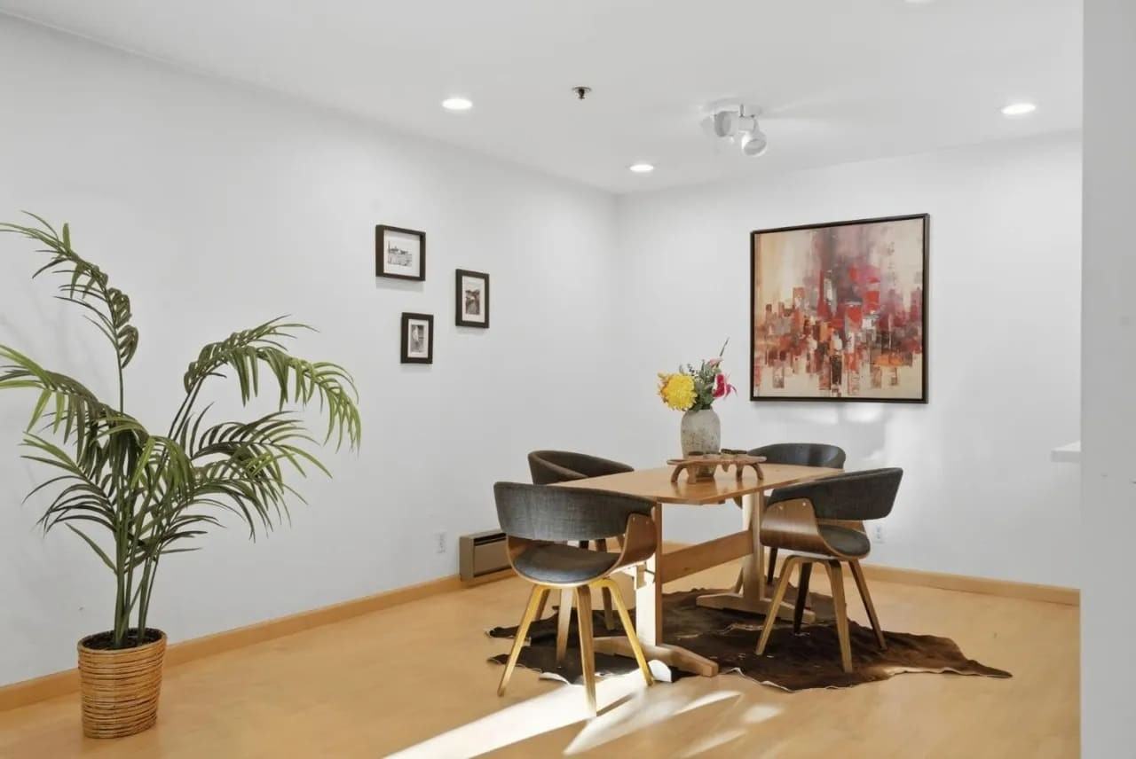 405 91st St #27 - Photo 5 of 12