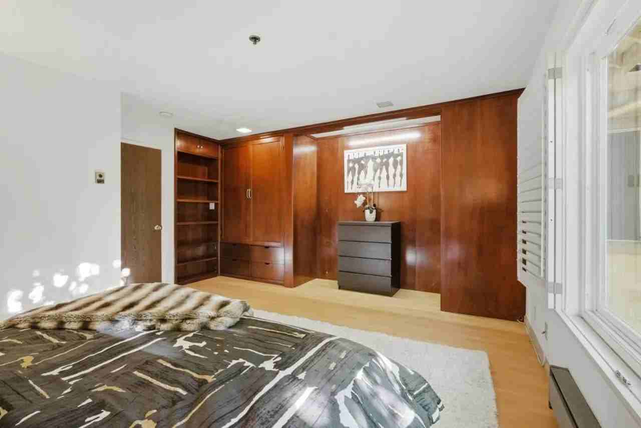 405 91st St #27 - Photo 7 of 12