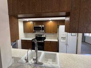 2020 E Orion St - Photo 3 of 18