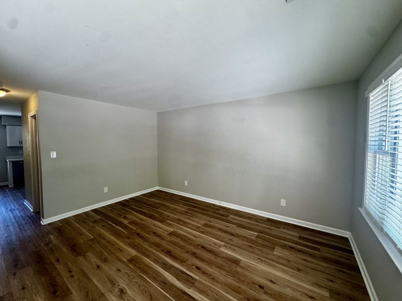 6700 Jefferson Pl #B - Photo 4 of 22